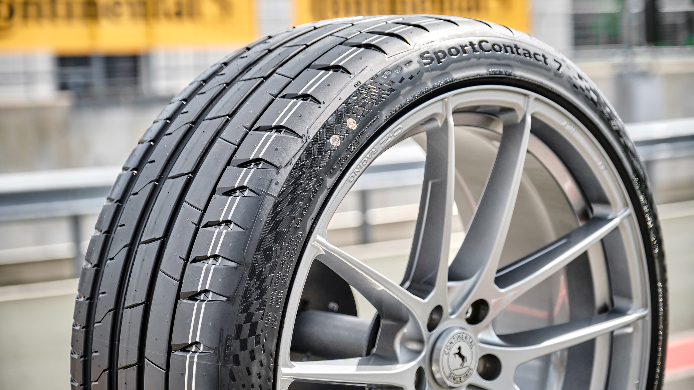 An Image of Continental Sport Contact 7