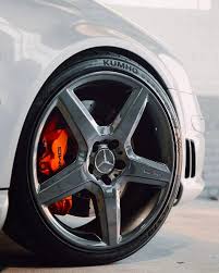 Mercedes-AMG car with Kumho tyres as an OE supplier