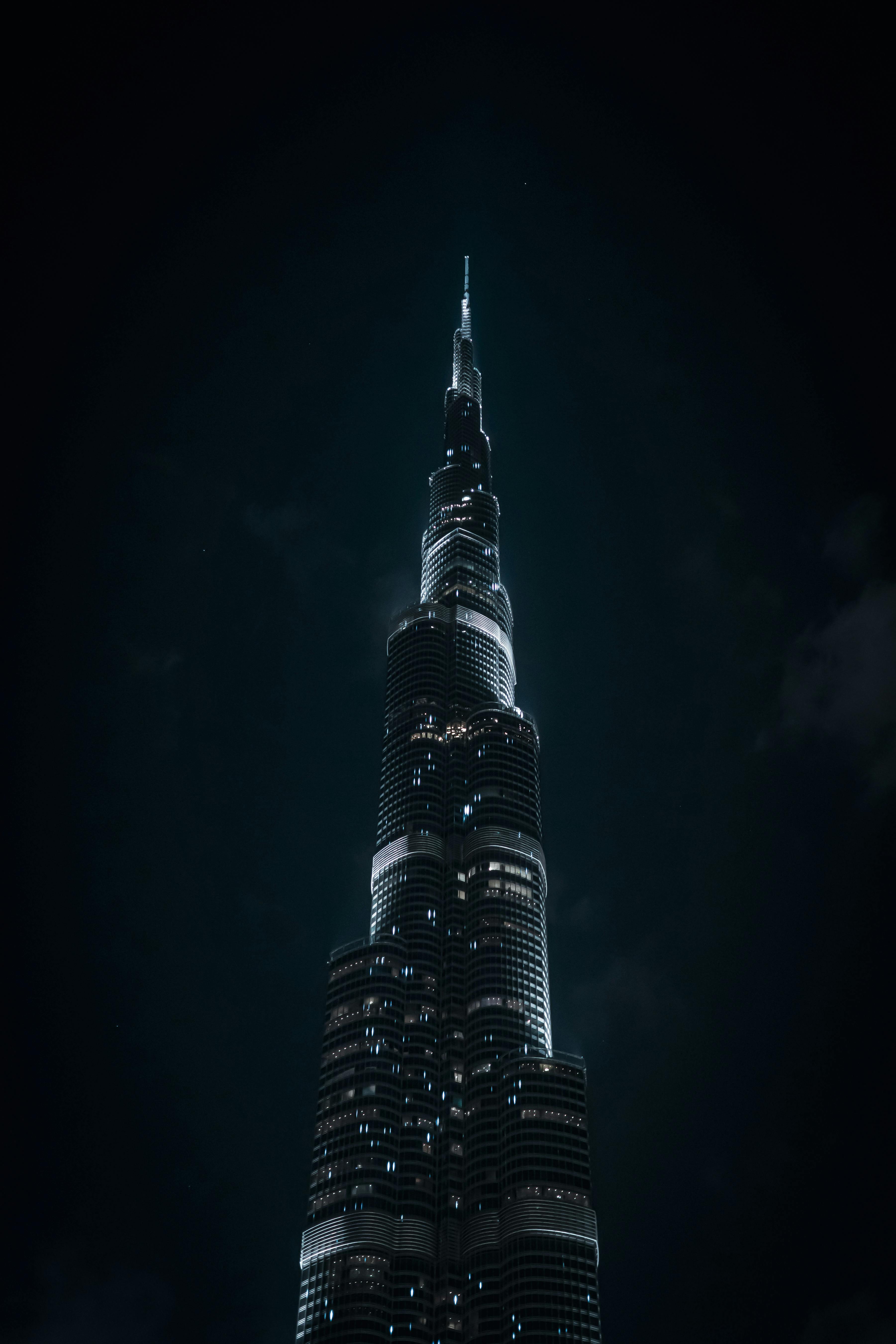 An image of Burj Khalifa at night